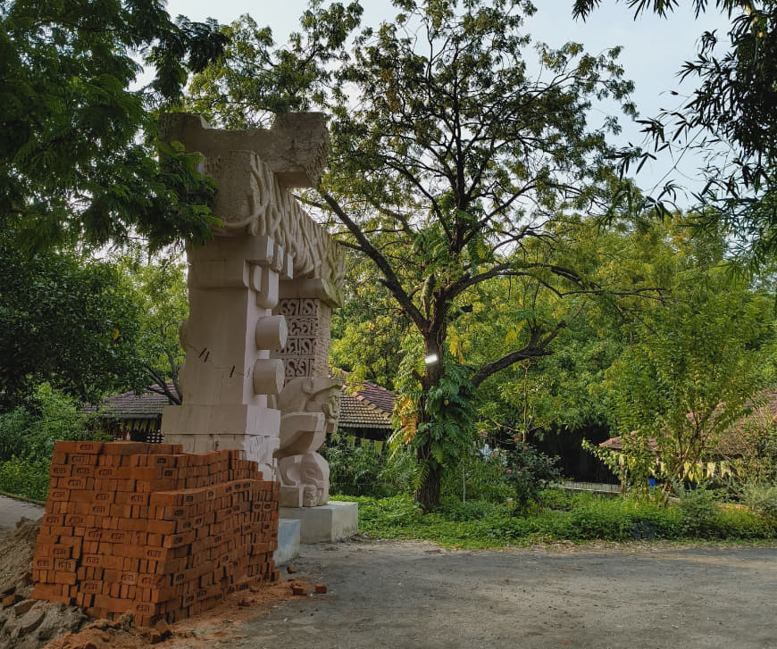 ITM SLS Baroda University College campus photo 30